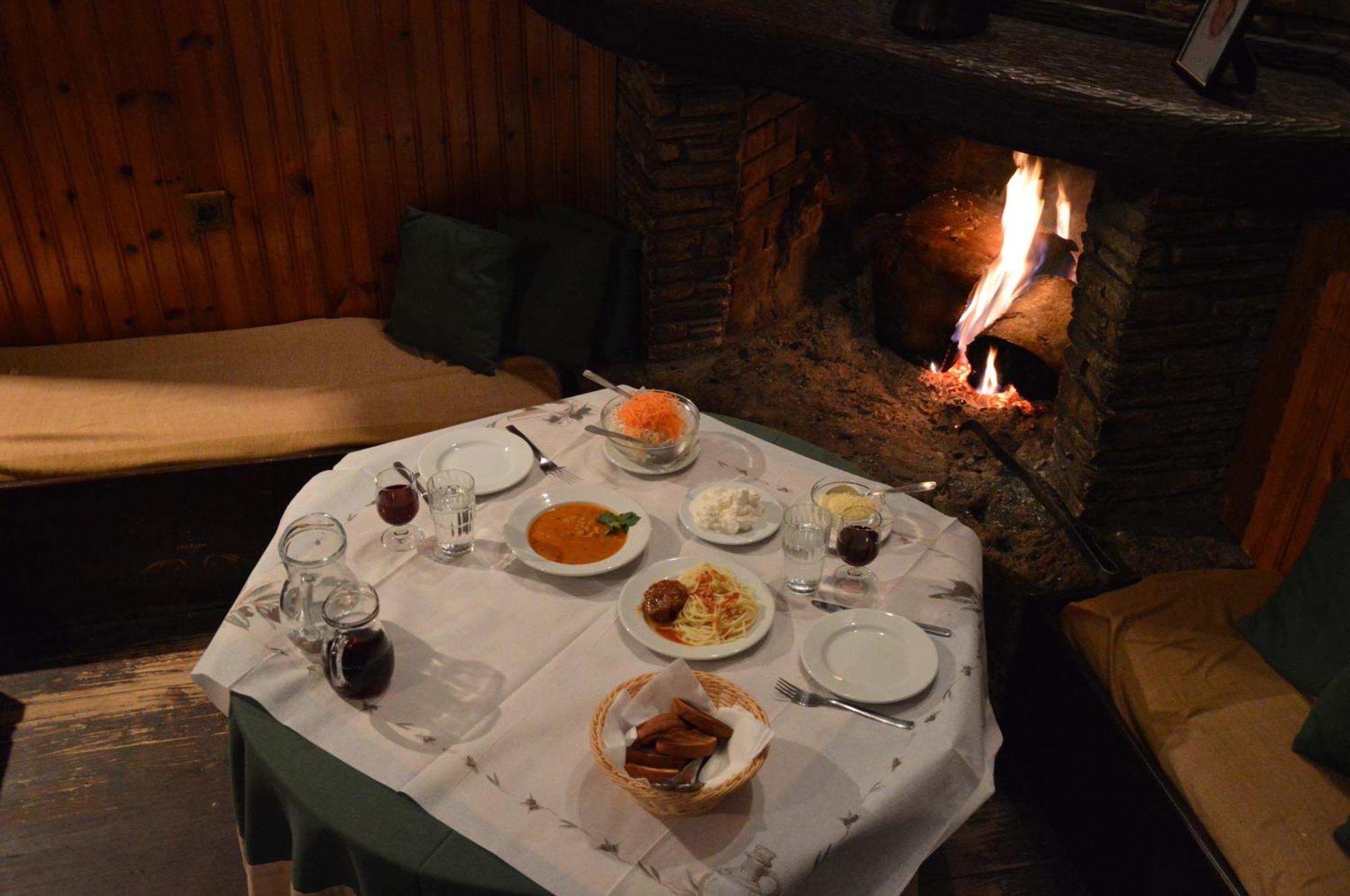 Hotel Hani Zisi Ханья Экстерьер фото